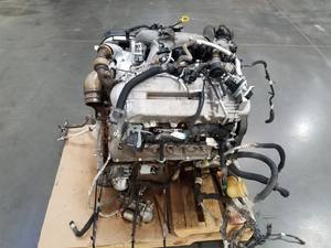 Moteur diesel Powerstroke 6,7 L de qualité industrielle d'occasion F250 Super-Duty 2024, 48 000 miles, garantie de 3 ans, origine américaine - Product Image 2