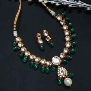Kundan <b>Necklace</b> with <b>Emerald</b> Color Stone Beading <b>Gold</b> Plated Fine Jewelry Set Featuring Copper Diamond Pearl Zircon for Gift - Product Image 3