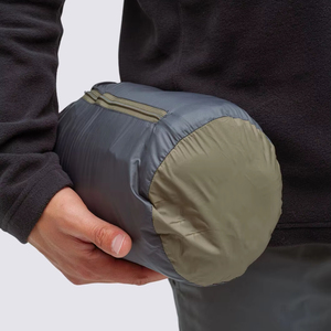 Veste matelassée en toile de qualité durable avec fermeture à glissière et broderie de décoration pour la saison d'hiver pour hommes, nouveau style - Product Image 4