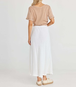Falda para Mujer Relax Mood, Nuevo Estilo, Silueta Fluida, Cintura Elástica, Abertura Lateral, 100% Lino, Diseño en Línea A - Product Image 4