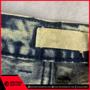 กางเกงขาสั้นผู้ชายลายกรดไฮสตรีทสวมใส่สบาย - Product Image 3