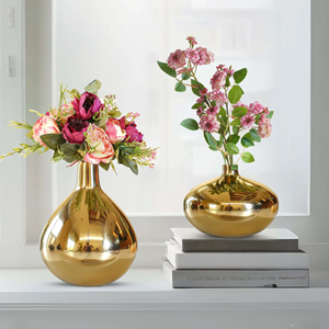 High Selling Vases Handcrafted Metal Flower Vase in Glossy or <b>Matte</b> Finish for Living Room Wedding Hotel <b>Table</b> Entryway Gardens - Product Image 1