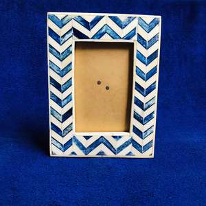 Cadres photo en os sculptés à la main sur mesure Matériau en verre pour la décoration de la maison ou motif de revente personnalisable - Product Image 2