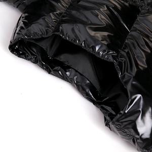 Gilet matelassé pour homme de haute qualité personnalisé, 100% polyester, imperméable, coupe-vent, respirant, vêtement d'extérieur, fermeture éclair, chauffe-corps - Product Image 3