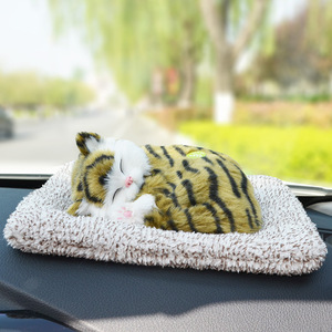 Peluche personnalisée en forme de <span class=keywords><strong>chat</strong></span> mignon, ornement suspendu, jouet en peluche de simulation, cadeau, couverture, adapté aux scénarios automobiles - Product Image 3