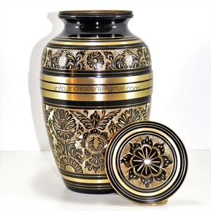 Urnes de crémation en nacre de qualité supérieure pour cendres humaines Urne en laiton avec incrustation de MOP Urnes de cendres en laiton fabriquées à la main d'Inde - Product Image 5