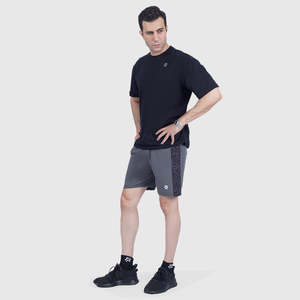 Pantalones Cortos Deportivos Acute en Gris, 100% Poliéster, Talla XS, Cierre con Cordón, 5 Pulgadas de Entrepierna, Diseño Moderno con Decoración de Logos - Product Image 4