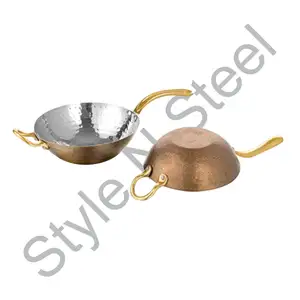 Wok Pfanne mit Messing griff mit dunkel goldener Farbe zum Großhandels preis Edelstahl Einwand gehämmert