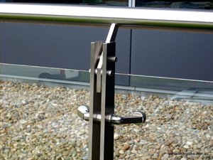 Thiết kế hiện đại thép không gỉ lan can kính tay vịn cho khách sạn OEM ODM nhà máy sản xuất tại Ấn Độ cầu thang lan can giải pháp - Product Image 6