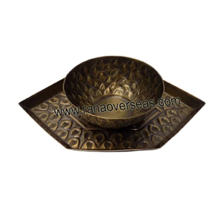 2 bols à salade jetables en émail ondulé en aluminium, personnalisables, couleur framboise, pour la vente aux hôtels et restaurants - Product Image 6