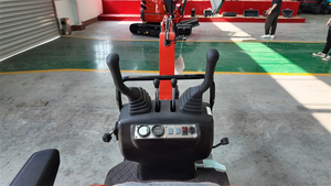 Venta caliente Mini Excavadora compacta Fácil de mantener Repuestos disponibles en todo el mundo - Product Image 3