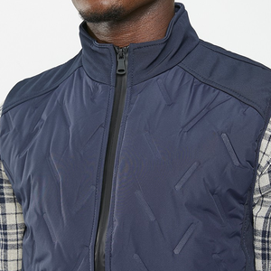Blouson matelassé unisexe confortable et décontracté sans manches à col montant pour hommes – Services OEM personnalisés, coupe ample - Product Image 3