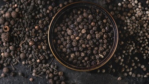 Exportateur en gros de poivre noir en vrac, qualité supérieure, épices et herbes uniques, expédition mondiale, à vendre - Product Image 5