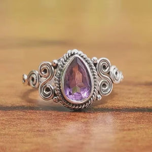 Bague en argent sterling 925 avec améthyste poire faite à la main, pierre de naissance de février, bijou élégant, cadeau pour femme - Product Image 1