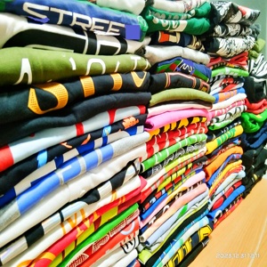 OEM พรีเมี่ยมโลโก้ที่กําหนดเองเสื้อผ้าเสื้อยืดไหล่ตกแขนสั้นขนาดบวกชายเสื้อยืดระบายอากาศปักเสื้อยืด Unisex - Product Image 6