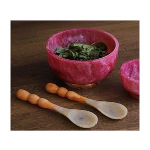 Bol décoratif en résine artistique fait à la main finition marbre brillant design élégant unique parfait pour la décoration de table ou de cuisine - Product Image 6