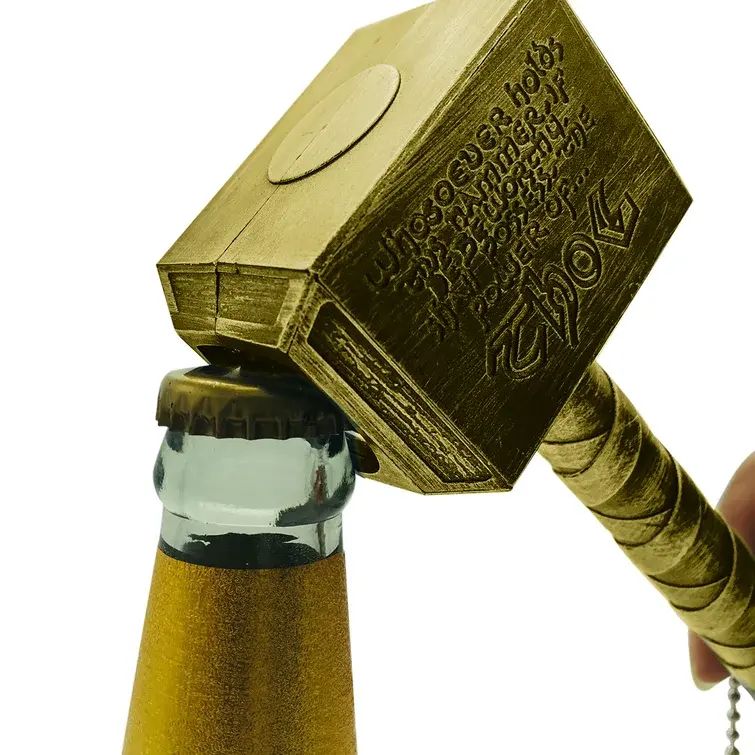 Geleneksel çekiç şekli şişe açacağı metal renk altın şekli çekiç bira ve şarap şişesi şişe açacağı şarap için kullanılan bar ve mutfak