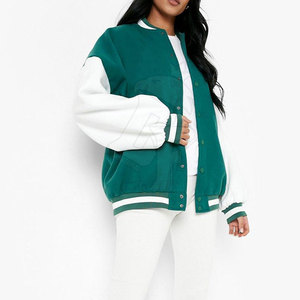 La veste Letterman pour femmes au Pakistan offre le meilleur style avec des matériaux durables pour une déclaration de mode unique - Product Image 5