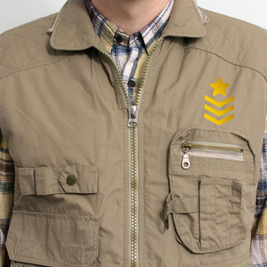 Chaleco Cargo Transpirable con Cuello en V y Logotipo Personalizado de Alta Calidad, con Características Utilitarias para Ropa de Verano - Product Image 5