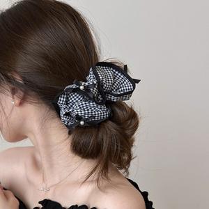 Coleteros a cuadros, bandas elásticas para el cabello para mujeres y niñas, coletero a cuadros en <span class=keywords><strong>blanco</strong></span> y negro, suaves sujetadores de cola de caballo - Product Image 5