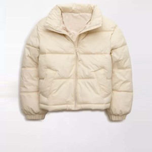 Chaqueta acolchada recortada Latte duradera y acogedora para Mujer | Elegante abrigo corto de invierno para uso diario - Product Image 1