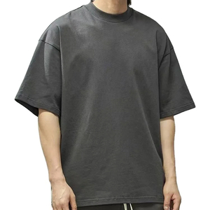 Men's Structured Oversized Tee Heavy Cotton Fashion Shirt for Contemporary Casual and Streetwear Style - Product Image 6