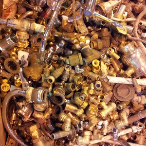 Mua Bán Hàng Đầu Brass Mật Ong Phế Liệu Cho Bán/Chất Lượng Hàng Đầu Brass Mật Ong Đồng Phế Liệu Cho Giá Rẻ Giá - Product Image 2