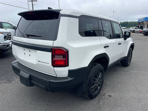 Toyota Land Cruiser d'occasion 2024 - Product Image 4