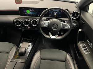 VOITURES ASSEZ UTILISÉES - Product Image 2