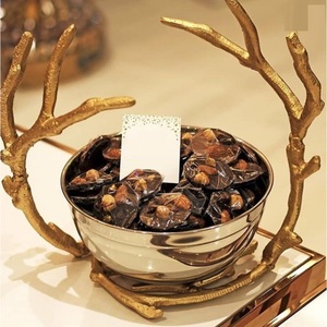 Nouvel arrivage de bol de service en chocolat au design moderne pour mariage bol en métal doré de qualité supérieure pour les fournitures de l'hôtel et du restaurant - Product Image 4