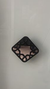 ประตูเหล็กสแตนเลสสีขาวสไตล์โมเดิร์นสำหรับภายนอกอาคาร พร้อมระบบเปิดแบบแมนนวล ผิวสำเร็จรูป ผลิตในตุรกี - Product Image 3