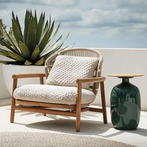 Modern Comfortable <b>Outdoor</b> Rattan Accent Chair Tapered Legs Embossed Design <b>Cushioned</b> Patio Lounge Seat <b>Garden</b> Leisure Furniture - Product Image 5