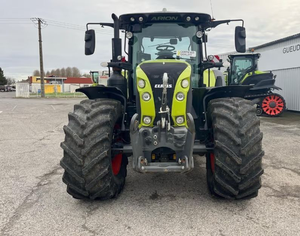 Tractor Agrícola Multifuncional Claas Arion 650 CMATIC4x4 con Cargador Frontal, 175HP, 140HP, Transmisión por Engranajes, Herramientas Agrícolas - Product Image 1