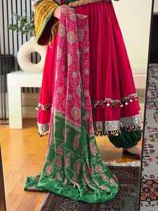 Robe vintage afghane avec broderie faite à la main Unique Antique confortable robe afghane robe Kuchi pour femmes vente en gros OEM - Product Image 6