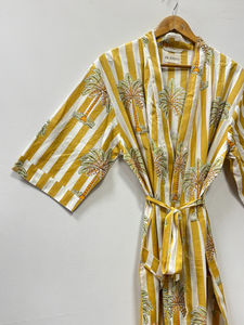 Robe Kimono Longue en Coton Imprimé Floral Luxe Vintage pour Femme – Idéale comme Cache-Maillot de Plage, Robe de Nuit ou de Sommeil - Product Image 4