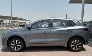 Voiture électrique BYD E2 2025 avec une autonomie de 405 km, écran tactile et phares à LED - Product Image 4