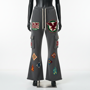 กางเกงขาบานผ้าฟลีซพรีเมียม ผ้าคอตตอนผสมโพลีเอสเตอร์เนื้อหนา สีเทา ปักโลโก้แบบกำหนดเอง - Product Image 6