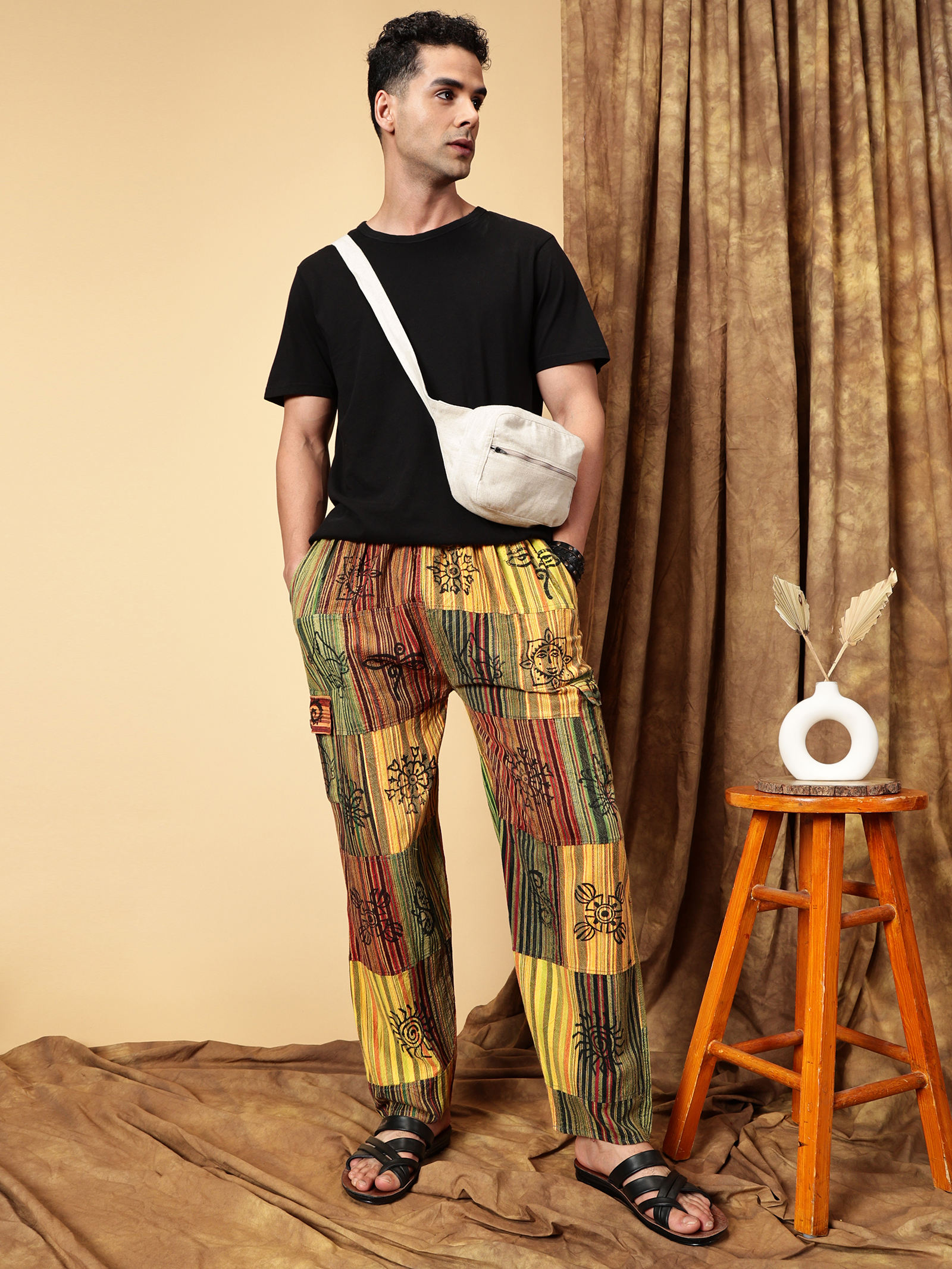 สีเหลือง