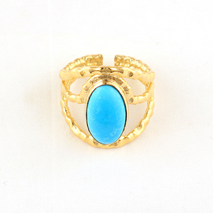Anillo de piedra preciosa de turquesa azul de forma ovalada, joyería de lujo de alta calidad, chapado en oro de 18k, textura de latón, banda ajustable. - Product Image 3