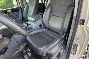 2024 I/N/E/O/S Gre/na/dier Field Master Edition, Motor Silencioso, Bajo Kilometraje, Automático, Configuración Eléctrica, Listo para Enviar - Product Image 2