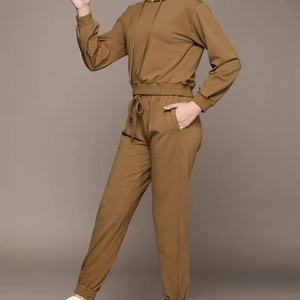 Ensembles de survêtements 100% coton pour femmes personnalisées en gros manches complètes avec col à capuche respirant pour la saison de printemps - Product Image 6