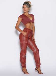 Derniers pantalons de survêtement personnalisés rouge brique pour femmes Liquid Cargos Scrunch Butt Joggers Pantalons de survêtement en tissu doux au toucher pour femmes Pantalons pour femmes - Product Image 6