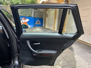 BMW 325xi Sport Tourer d'occasion 2006 (conduite à gauche/droite) - Product Image 5