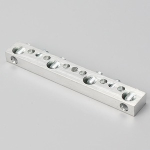 Barras de bloques de terminales de tierra de aluminio de la mejor calidad para soluciones confiables de seguridad eléctrica y puesta a tierra para suministro al por mayor - Product Image 4