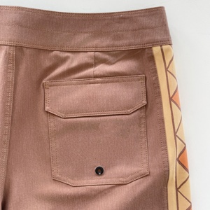 Nouveau short de bain pour homme en coton et élasthanne, tricoté en laine, uni, décontracté, séchage rapide, respirant et léger, idéal pour l'été et la plage - Product Image 2