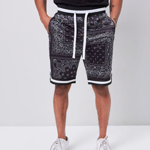 กางเกงขาสั้นผู้ชายผ้าโพลีเอสเตอร์, กางเกงขาสั้นผ้านุ่มยืดหยุ่นเชือกผูกเป็นมิตรกับสิ่งแวดล้อมระบายอากาศได้ดี - Product Image 3