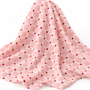 Tissu en voile de coton peigné 60S/60S léger, imprimé à la main par bloc, motif floral, 90 GSM, unisexe, par Pinksa Fashion - Product Image 2