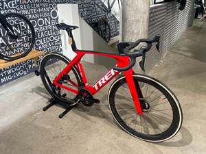 100% Original para bicicleta de carreras Treks Madone SLR 9 AXS Gen 8 con horquilla de acero y sistema de línea de freno - Product Image 2