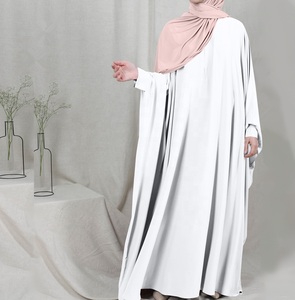 Robe musulmane Dernière conception Abayas personnalisées fabriquées au Pakistan Disponible en vrac Élégant Abaya jilbab Baggy pour femmes - Product Image 4