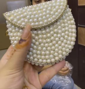 Pochette en métal artisanale pour femmes à forte demande Accessoire polyvalent à la mode pour compléter toute tenue Fournisseur directement indien - Product Image 5